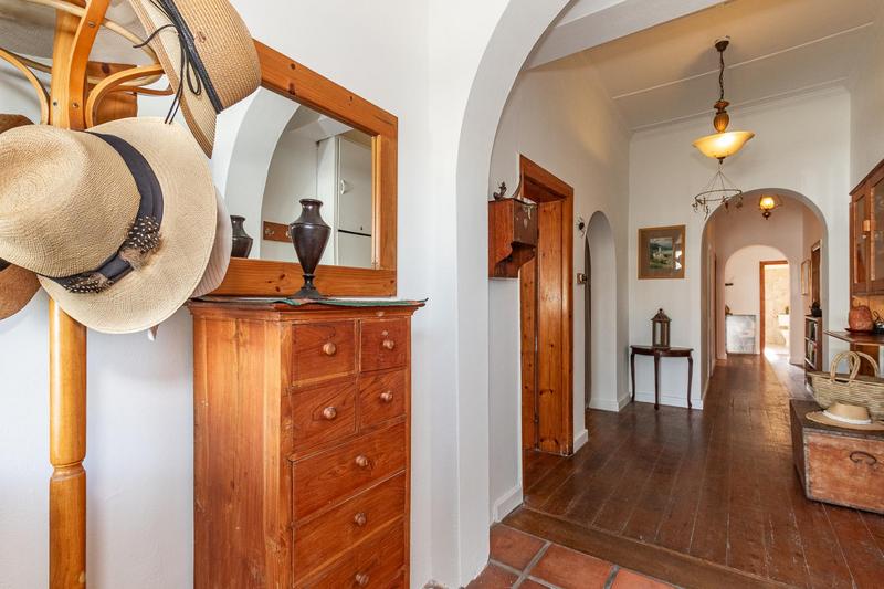 4 Bedroom Property for Sale in Kenilworth Western Cape